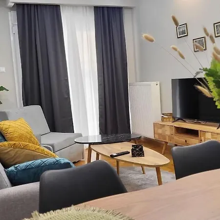 Travellerspot_ii Cozy 2br Apartamento